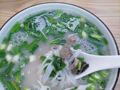 -什家婆乌鸡米线(阳光街店)