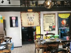 大堂-曹掌柜小酒馆烧烤集团(崂山同兴路店)