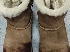 -京伟修鞋洗鞋奢侈品皮具护理店