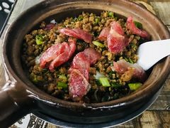 招牌鹅乸煲仔饭-阳江河堤老牌曾记美食