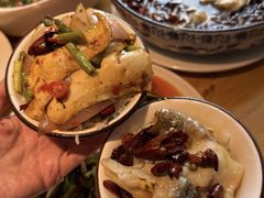 -小三峡食府(西五路店)