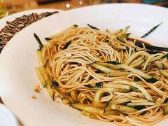 -严记小天府酸菜鱼(西四路店)