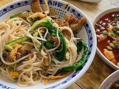 拌粉-西环肥仔螺蛳粉(总店)