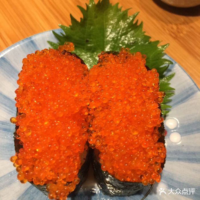 饭间日式料理鱼籽军舰图片