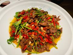 -爱碗亭·鲜炒湖南菜(壹城中心店)
