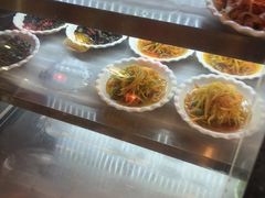 -金杨拉面王小吃面馆·牛三宝面·红烧牛肉粉