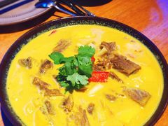 -云中界美食餐厅