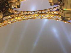 -影汇之星8字形摩天轮