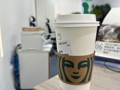 -星巴克(北京佳程广场店)