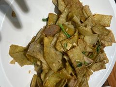 -黄泥岗·地道湖北菜(奥特莱斯店)