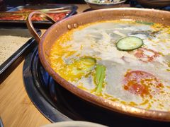 -洱火云南酸菜牛肉火锅(石景山当代商城店)