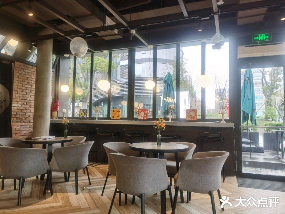 芝士瀑布帕尼尼！爆赞👍[强][强]