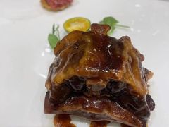 招牌煎烧牛尾-A One Kitchen·南京精菜馆(晶丽酒店店)