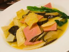三鲜烩鱼肚-上海宝华喜来登酒店·采悦轩中餐厅