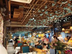 -领鲜活海鲜榴莲自助火锅(东门店)