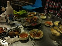 -釜山火炉·海鲜烤肉(紫藤路店)