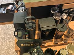 -星巴克臻选(金桥国际店)