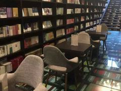 android_upload_pic-钟书阁(松江泰晤士小镇店)