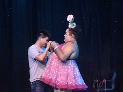 -金东尼人妖秀