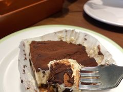 提拉米苏-萨莉亚意式餐厅(杭州滨江天街店)