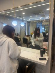 -蓝调造型·烫发·染发