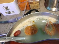 -金滏山烤肉·海鲜·火锅自助餐厅(襄阳万达店)