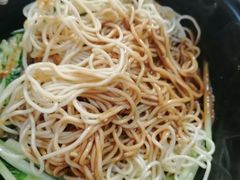 -肥肥虾庄·金牌油焖大虾(汉口城市广场店)