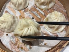 蟹粉小笼-沈大成(南京东路店)