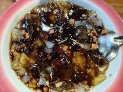 -爆炸头阿姨小四川正宗川味小吃(无任何分店)