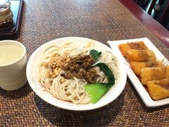 -蓉李记成都名小吃(二七万达店)
