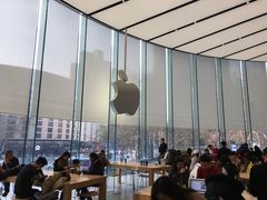 -Apple零售店(新街口店)