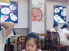 -小天鹅火锅·一线江景洪鼎旗舰店(洪崖洞店)