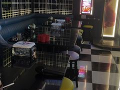 -音乐派KTV(银泰城店)