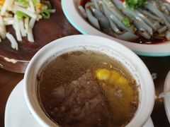 -隔壁老王·家常云南菜(花巷店)