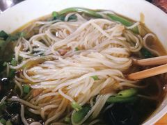 -越洋肖氏老米线(杨家坪店)