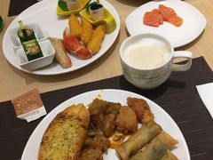-苏州汇融广场假日酒店