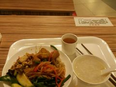 -感恩心素食馆(百世广场店)