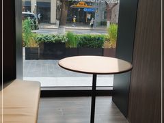 靠窗位-原麦山丘(东四店)
