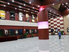 门面-新世界国际影城