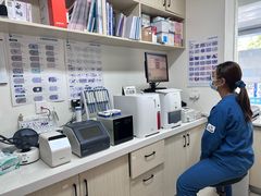 -康爱犬猫诊所·牙专科·骨外科·影像内科(丰宁店)