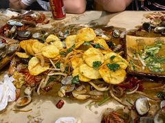 麻麻土豆片-麻屋手抓海鲜(防城港总店)