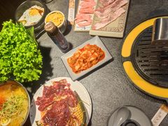 -七甲山烤肉(长白山奇石山珍根艺一条街店)