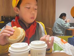 -麦当劳(玉桥中路店)