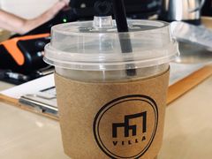 燕麦奶冰拿铁-Cafe Villa