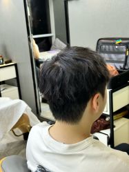 -藤野造型烫发染发