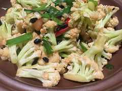 -哈啾嗨·新概念蒙餐(红星新城店)