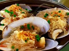 -三亚火车头万人海鲜广场