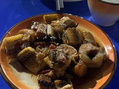 -超越海鲜屋(飞龙物业店)