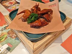 -悦得闲广式点心茶楼(蓝鲸世界店)