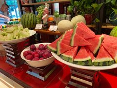 -君来湖滨饭店·玫瑰园